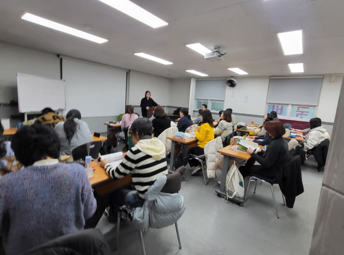 [꾸미기]56-1.jpg