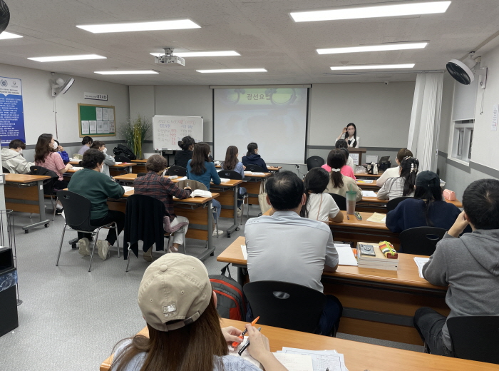 [꾸미기]1005-간호야간.jpg